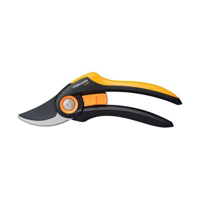 Секатор плоскостной FISKARS Plus P521 1057167